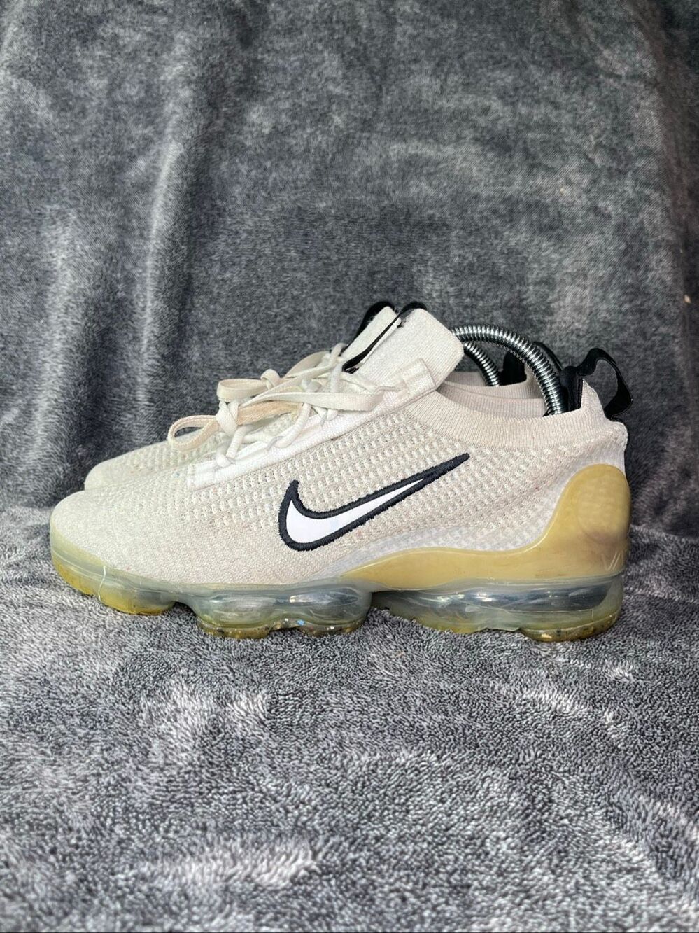 Nike Air VaporMax 2021 FK GS Sneakers DB1550-100 Size 7Y / Women's 8.5
